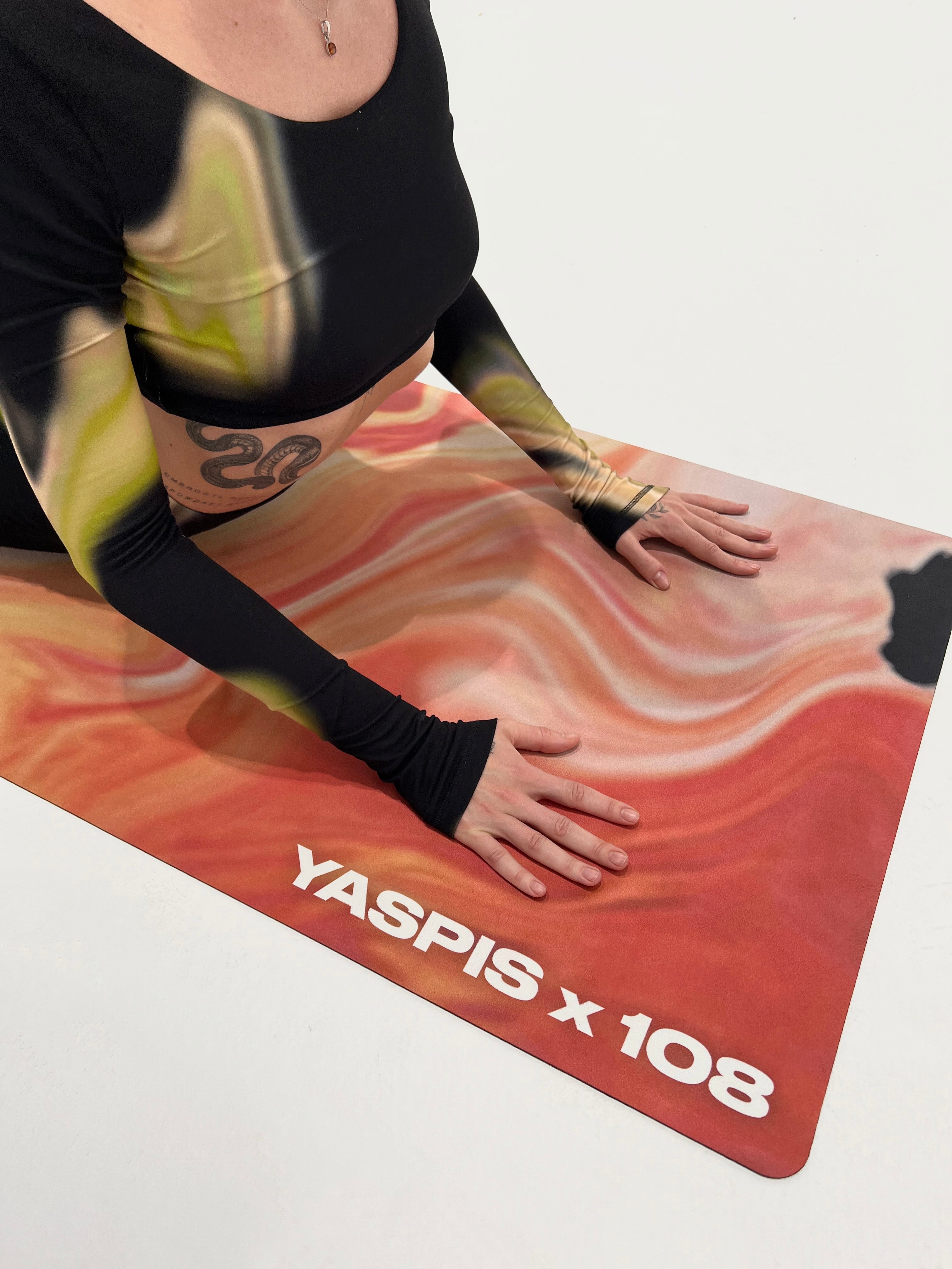Yoga Mat "Vermillion"