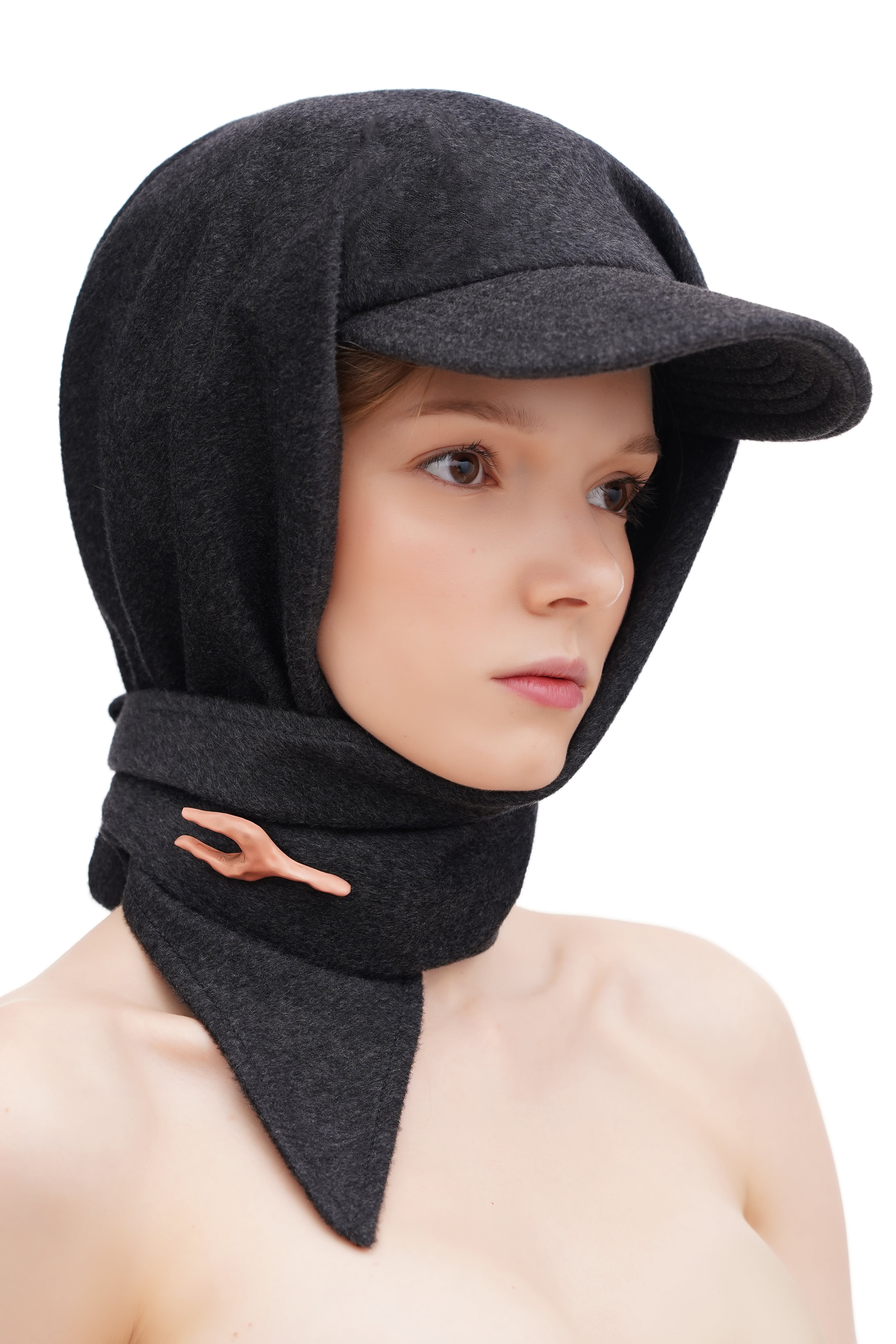 Grey cashmere cap with foulard